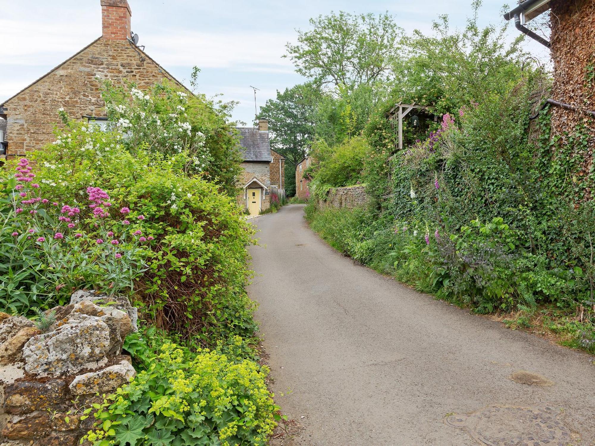 Squirrel Cottage Hook Norton Екстериор снимка